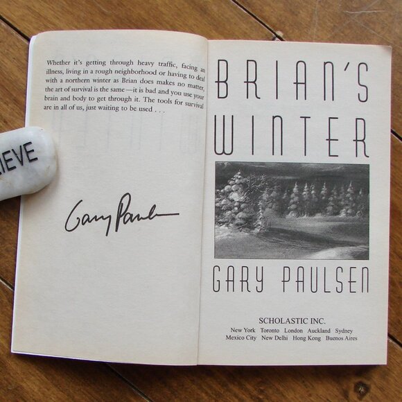 Signed Autographed Book Brian's Winter by Gary Paulsen Teen Young Adult - Picture 2 of 3